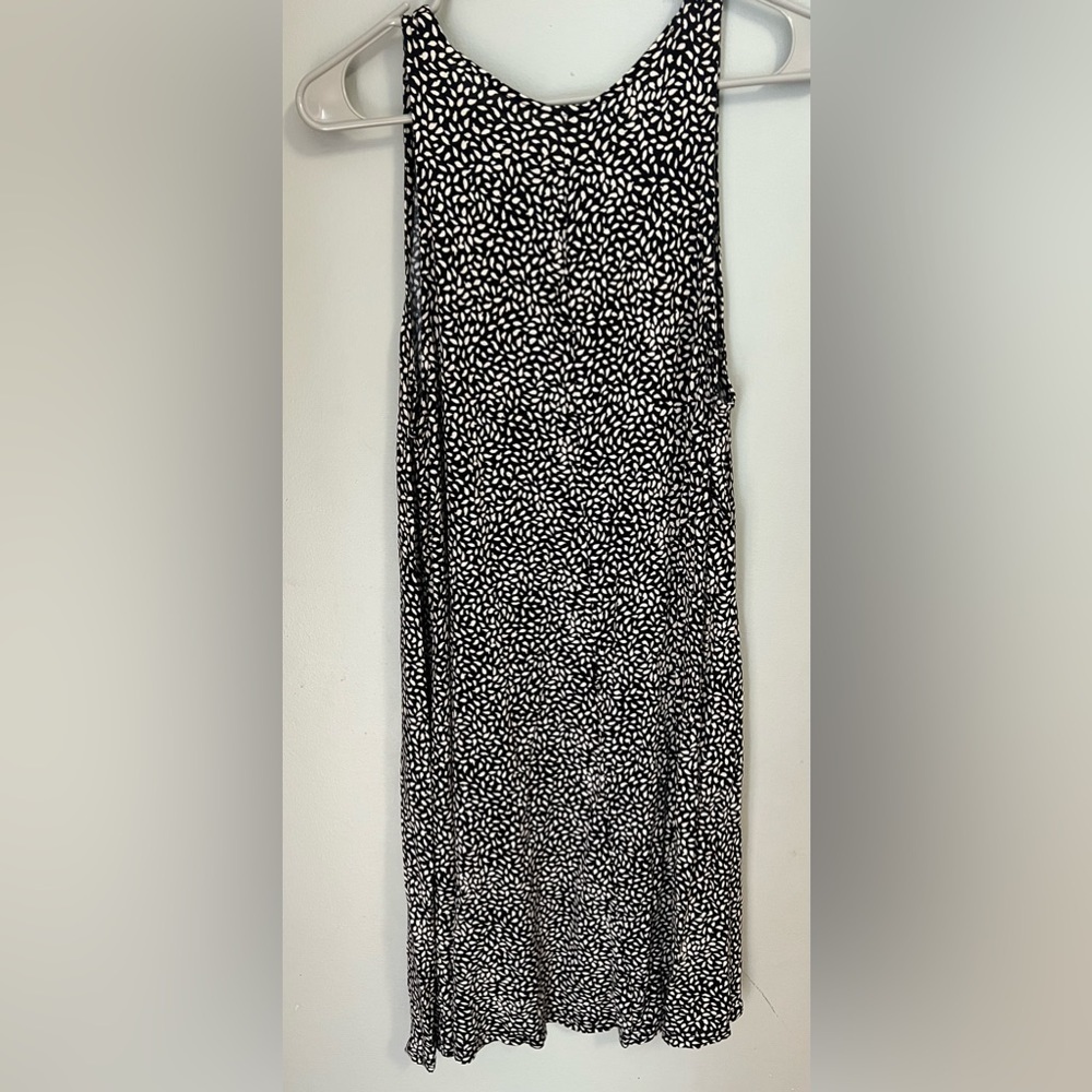H&M sleeveless black dress with leaves pattern 100% viscose M - Picture 4 of 8